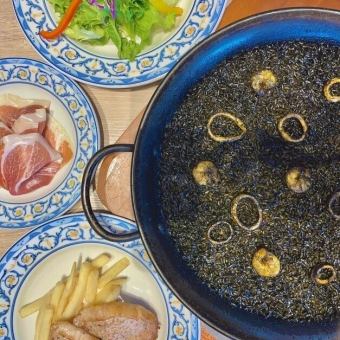 [Set B Lunch] Choose from 8 types of paella, including the world championship winning paella, and Yamagata pork plancha!