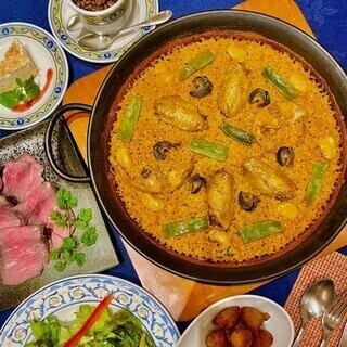 [Set Lunch C] Choose from 8 types of paella, including the world championship winning paella, and roast beef!