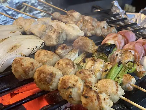 焼とりおまかせ10串盛り合わせ(5種×2本)