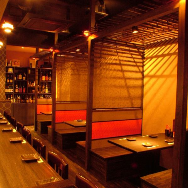 Semi-private room for 4 people.There is a partition for each table so you can enjoy it without worrying about others ♪ Please use alcohol disinfection on each table.