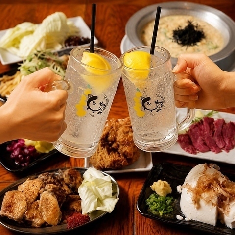 自慢の水炊き・焼鳥は必見!2H飲放題付コース2200円~※生ビール含む飲み放題+330円