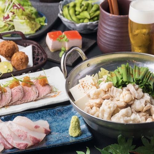 【個室確約◎メイン選べる】鉄板焼きorもつ鍋or刺し盛り含11品×2H飲放《豪華コース》5000円