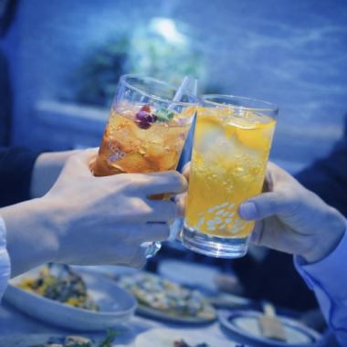 単品120分飲み放題1,980円※生ビール、人気のフルーツサワー、ハイボール、カクテルも！