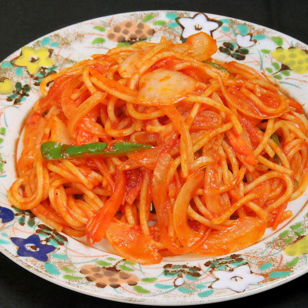 Nostalgic spaghetti spaghetti is surprisingly 99 JPY (incl. tax)!! Plenty of B-grade gourmet dishes♪