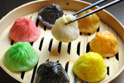 8色小籠包盛合わせ