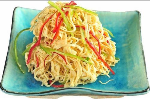 干し豆腐の和物