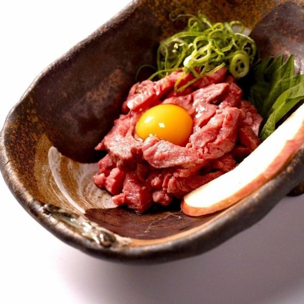 【大人気♪黒毛和牛雌牛】低温調理ユッケ