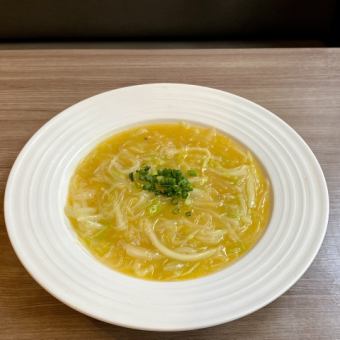 上海蟹味噌入り白菜と春雨煮込み