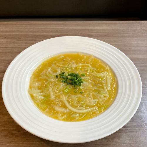 Braised Chinese cabbage and glass noodles with Shanghai crab paste