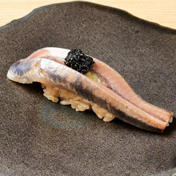 简单的。寿司 Omakase 6,600 日元。当天您可以享受当季的“Omakase”。