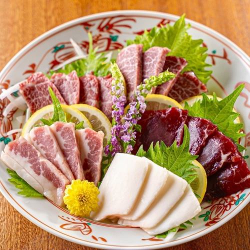 熊本県直送の「鮮馬刺し」