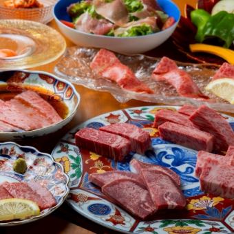 上宮崎牛　～雅コース～　牛刺し、牛握り(13品)7700円(税込)料理のみ/金土祝前12月は2時間制