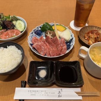 宮崎牛上カルビランチ