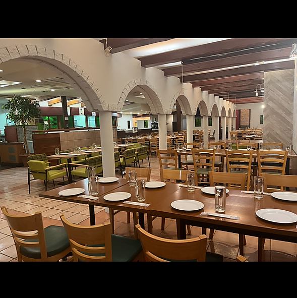 藤崎一番町館の地下に、「藤崎ビアホール」がオープンしました！120分飲み放題＆ビュッフェ食べ放題を4,800円(税込)～ご用意。東北6県を代表する特別鍋コースも選べます。さらに18:30までのご来店なら、180分に飲み放題・食べ放題を延長可能！会社帰りの一杯や、仲間との楽しい時間にぜひご利用ください。