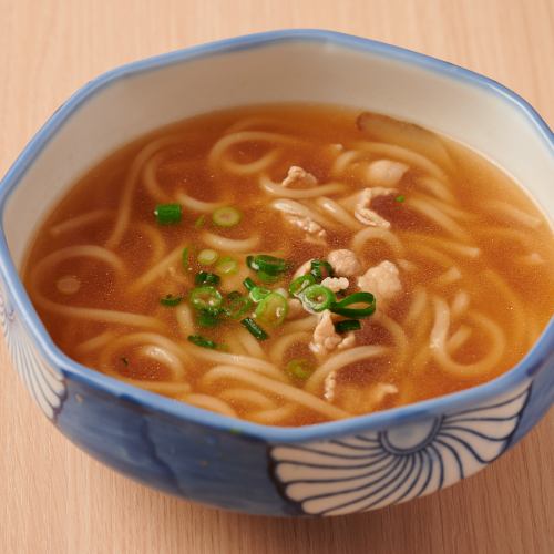 おでん出汁の肉うどん