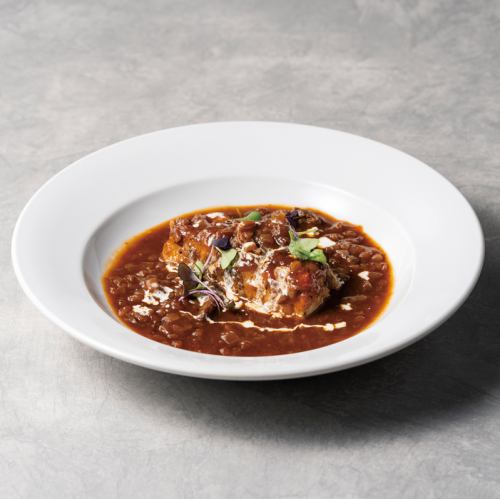 前菜やメイン料理とともに、お酒もお楽しみください!〆にスパゲッティも!