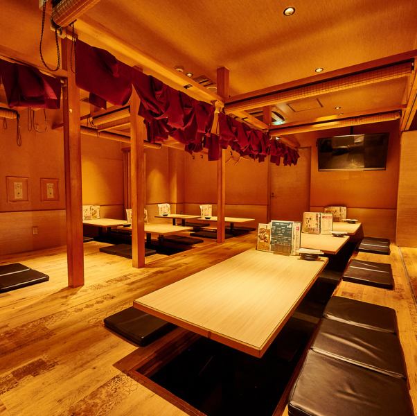 これだけの規模の貸切が出来るのは、錦糸町のなかでも希少です!下見なども随時受け付けていますので、お気軽にご相談ください♪錦糸町駅から駅近の和モダン居酒屋「鳥吟」お店貸切は立席最大70名様までご利用頂けます!人数や、予算、開催時間なお気軽にご相談ください♪