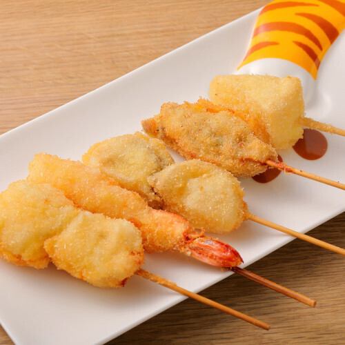 串カツ盛り合わせ