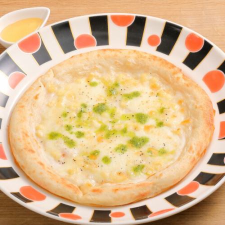 はちみつとチーズのピザ