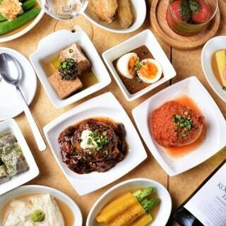 (For groups of 4 or more) Seasonal banquet course with 120 minutes of all-you-can-drink: 6,500 yen