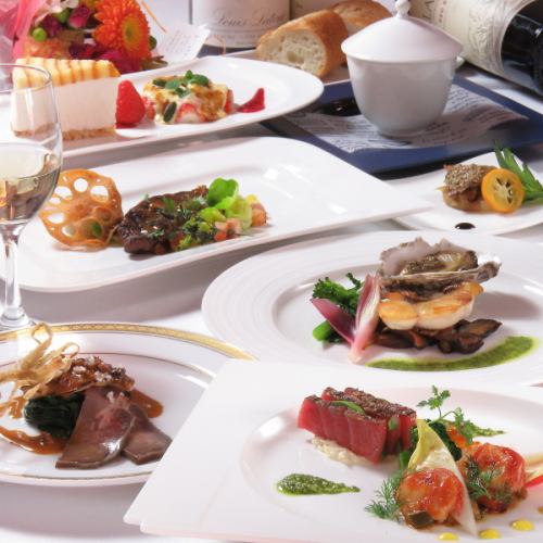 ■晚餐套餐 在我们的餐厅与您所爱的人一起享受周年纪念日或豪华晚餐......