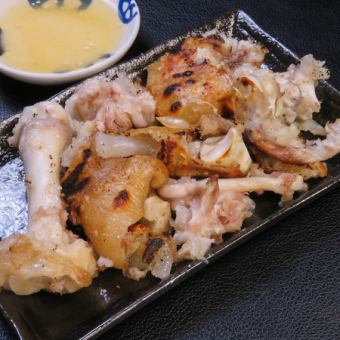 トン足