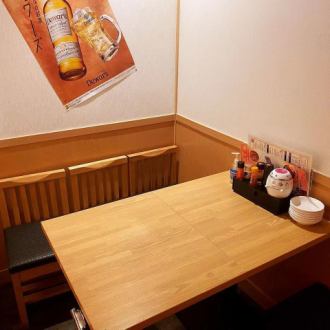 Semi-private room for 4 people.Return to work, with friends you like! Izakaya / Chinese / All-you-can-eat / All-you-can-drink / Banquet