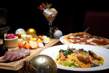 ⁡
⁡
クリスマスコ