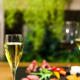 お好きなメイン料理を選べるランチ　“Lunch Course B”