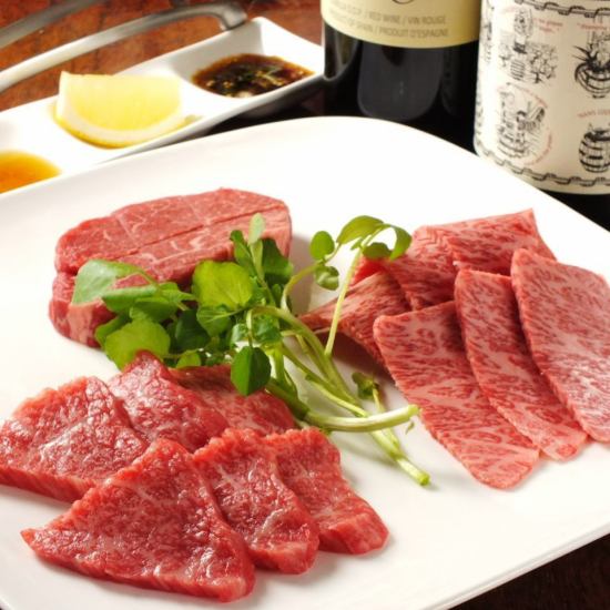 All meat uses only special Japanese black beef!