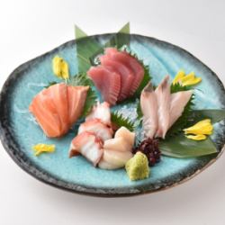 Assortment of 5 carefully selected fresh fish