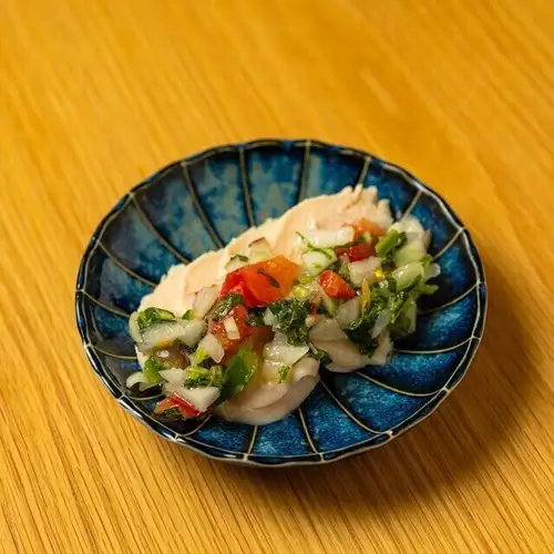 四川風味雞肉配上時蔬醬
