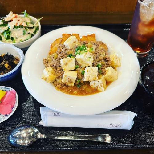 麻婆カツ定食