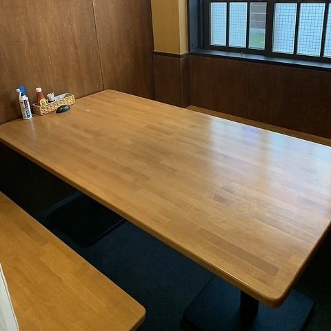 広々店内は全個室テーブル席★