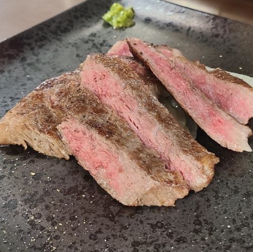 ステーキ　サーロイン(200g)