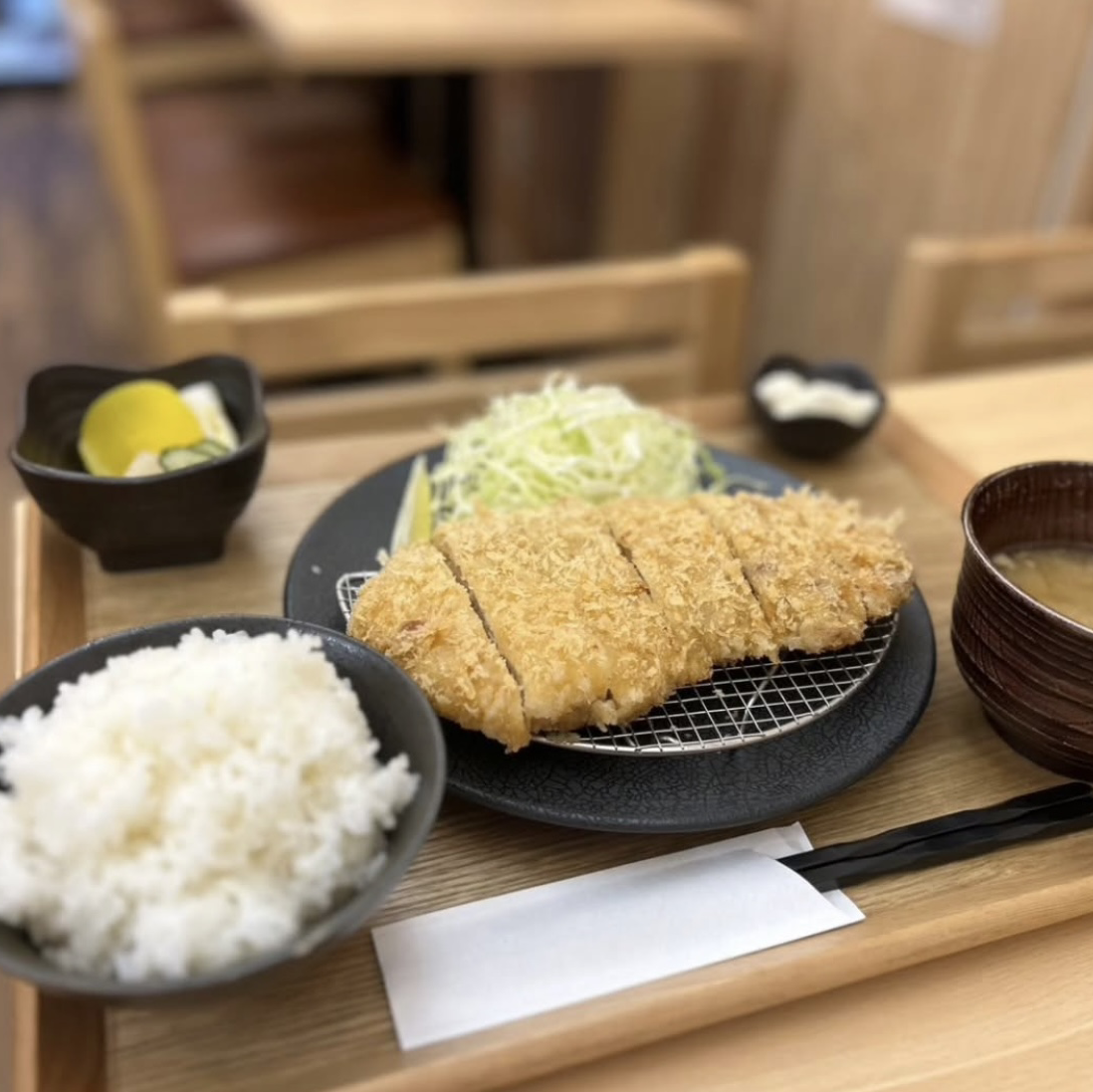 ランチ営業しております。お気軽にご来店ください♪