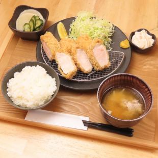 黒豚上ロースとんかつ定食(150g)