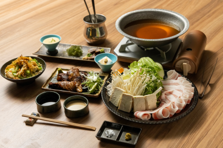 [Reservation only] Okinawa cuisine and Agu pork shabu-shabu course 7,200 yen per person (tax included)