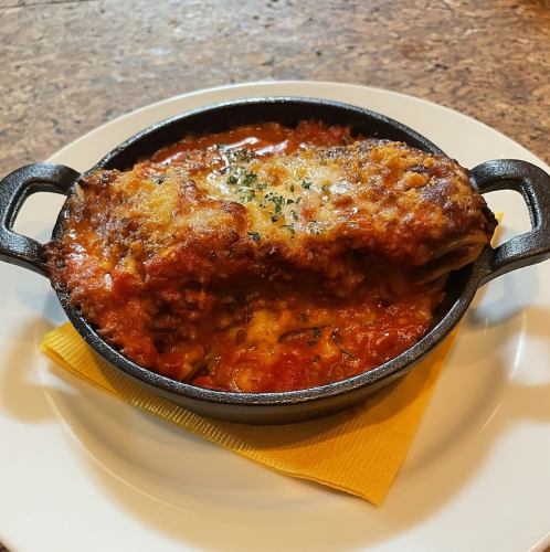 ラザニアランチサラダとラザニアセット(スムージー付き)