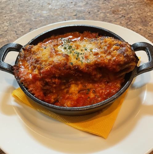 【ラザニアランチ】季節野菜のサラダとラザニアセット(スムージー付き)1200円