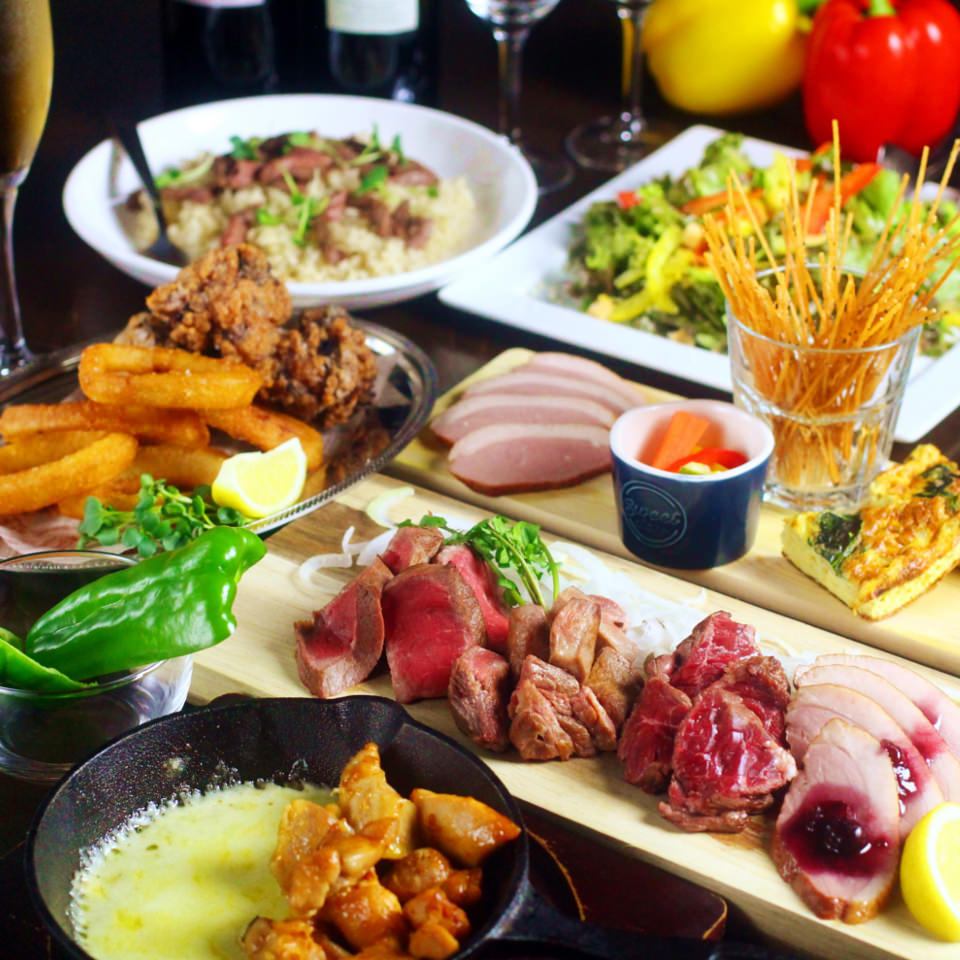 Our popular course! 3 hours of all-you-can-drink food including draft beer, 10 dishes for 4,000 yen!