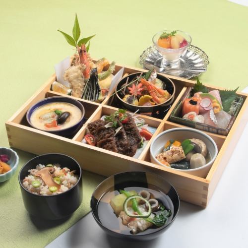 Shokado bento (6 compartments) for memorial services and celebrations