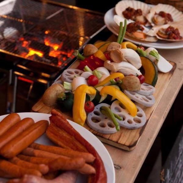 【20名様以上もできちゃう！都内でＢＢＱを手ぶらで★2.5Ｈ飲放付BBQコース4980円(税抜)】