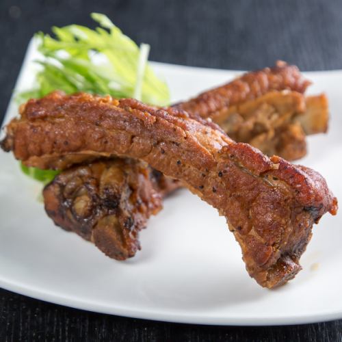 【スペアリブ】口の中でとろけてしまうほど柔らかい絶品♪