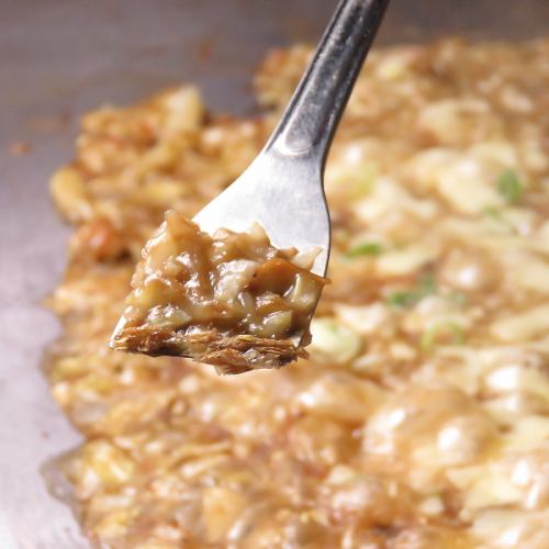 ご当地もんじゃが勢揃い！鉄板で楽しめるトロトロ食感♪