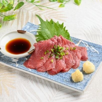 リーズナブルな肉料理が大集合！ミートパラダイス拝島店！
