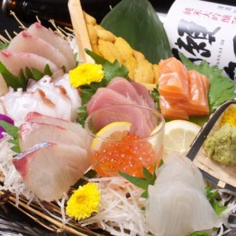 ■From November 15th (Sunday to Thursday) only■ A little luxury★120 minutes all-you-can-drink course with sashimi platter [14 dishes total] 4,500 yen