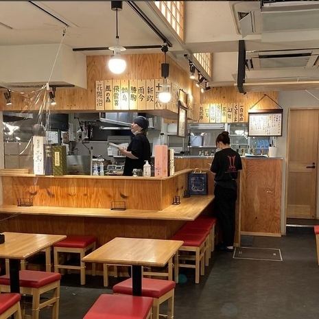 落ち付くカウンター席