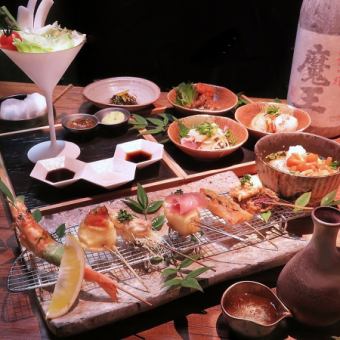 【时令美味套餐】时令食材12串，宫崎牛、河豚、天使虾等，共17道菜，4,900日元（不含无限畅饮）