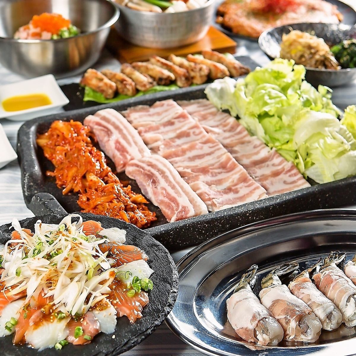 Enjoy authentic Korean cuisine and a wide variety of drinks for just 380 yen (tax included) for 30 minutes!